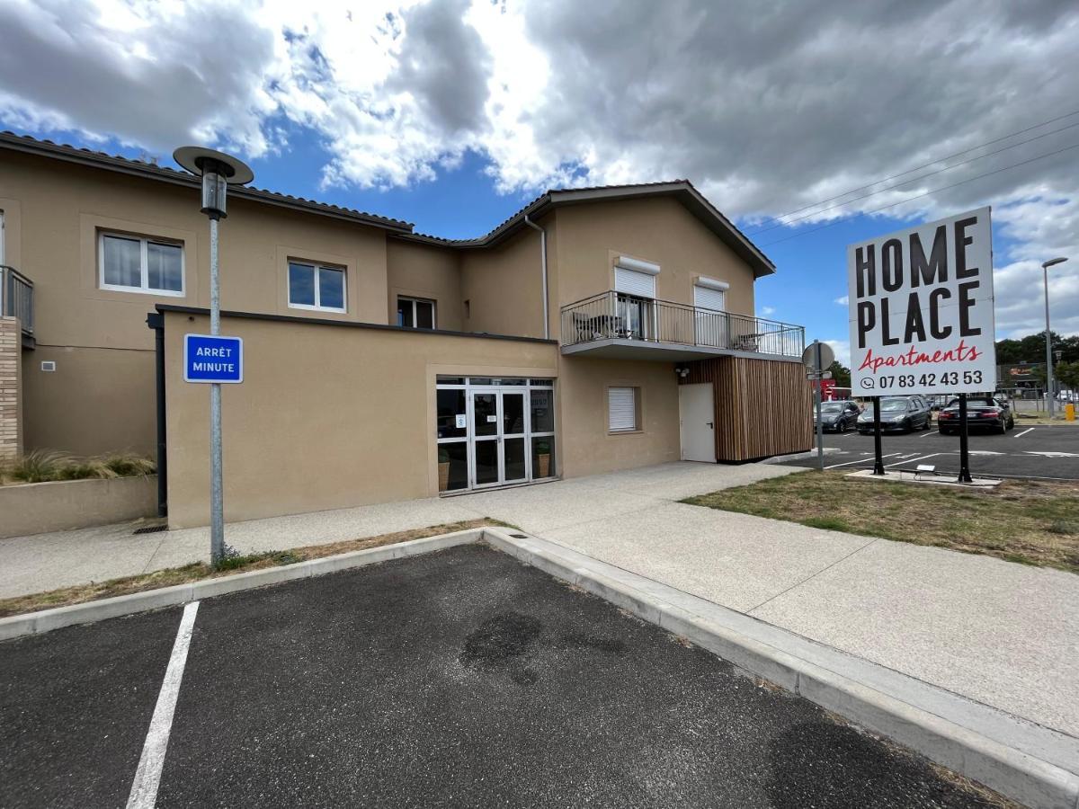 Home Place Apartments - Langon Sauternes Bagian luar foto