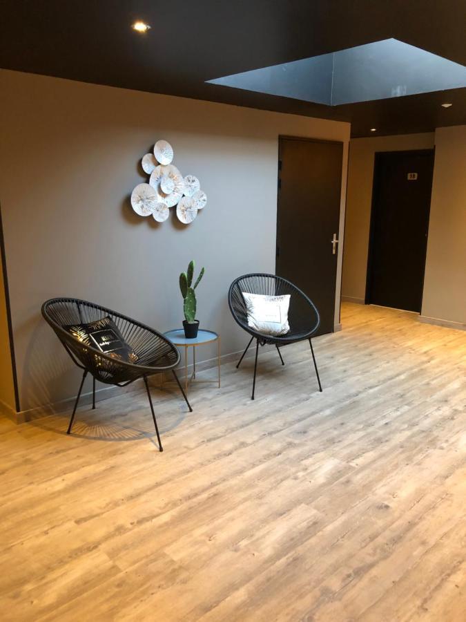 Home Place Apartments - Langon Sauternes Bagian luar foto